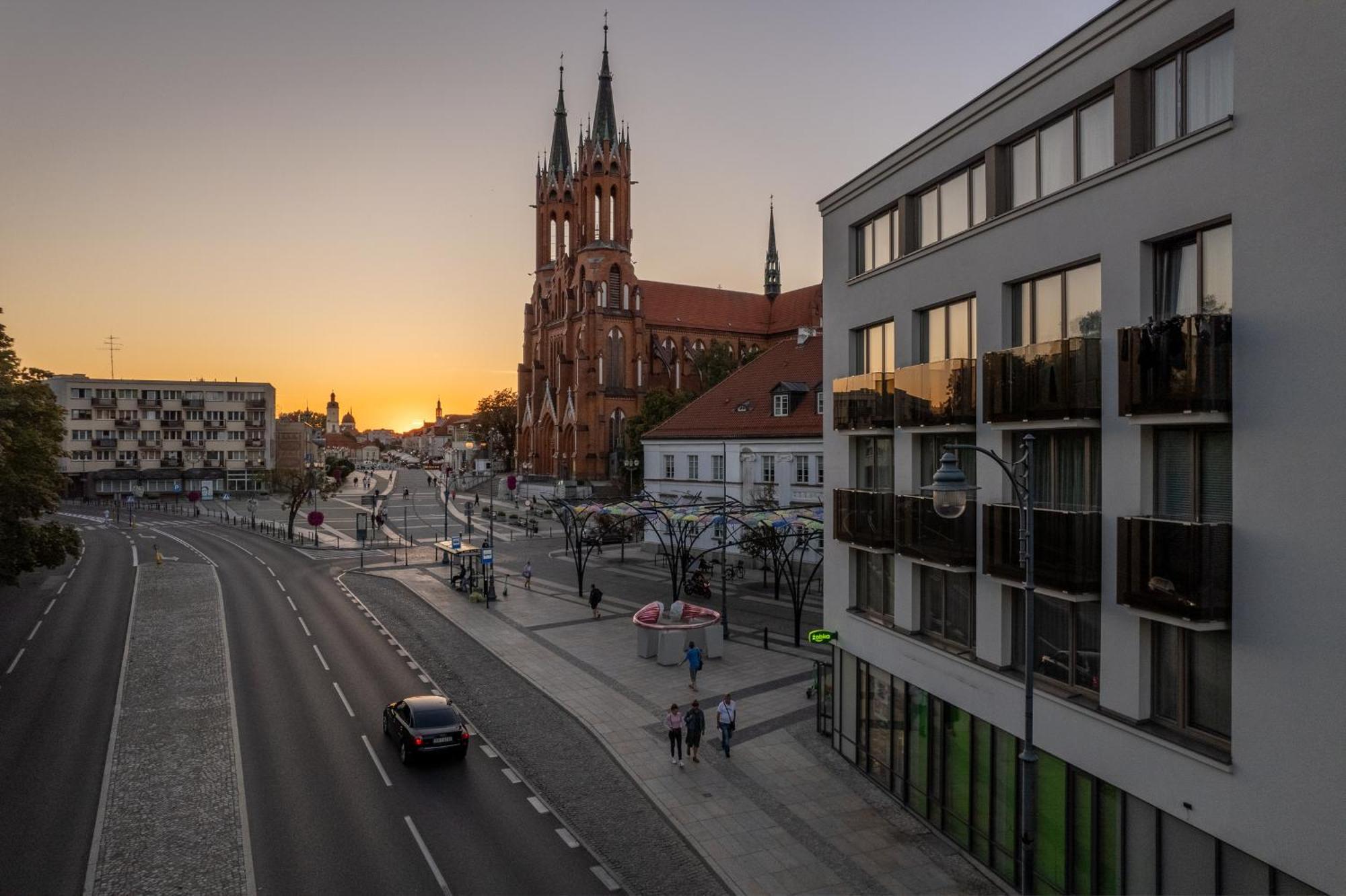 Rint - Centrum Kilinskiego Street Apartment Bialystok Bagian luar foto